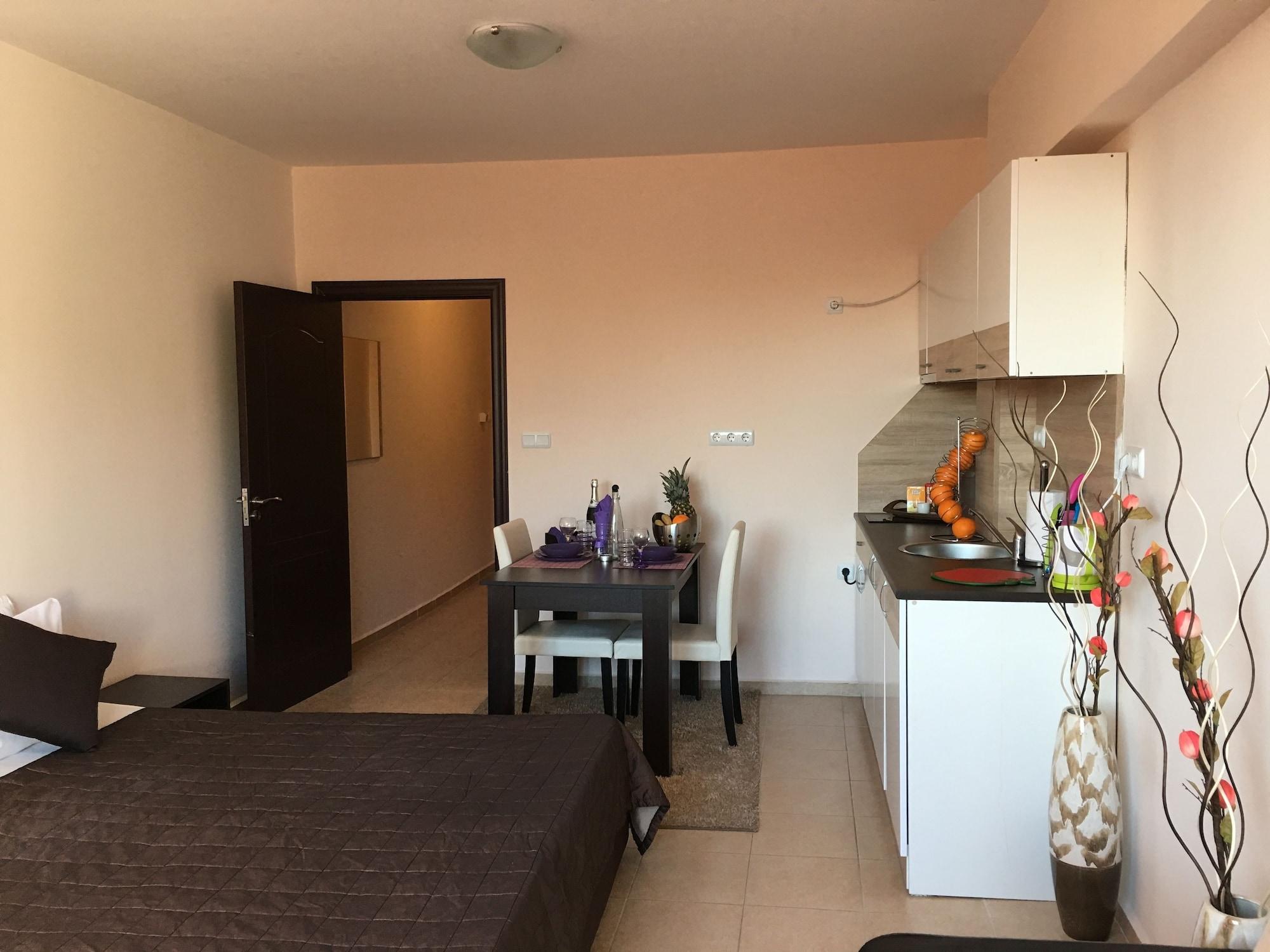 Beach Aparthotel Salt Lake 帕莫瑞 外观 照片