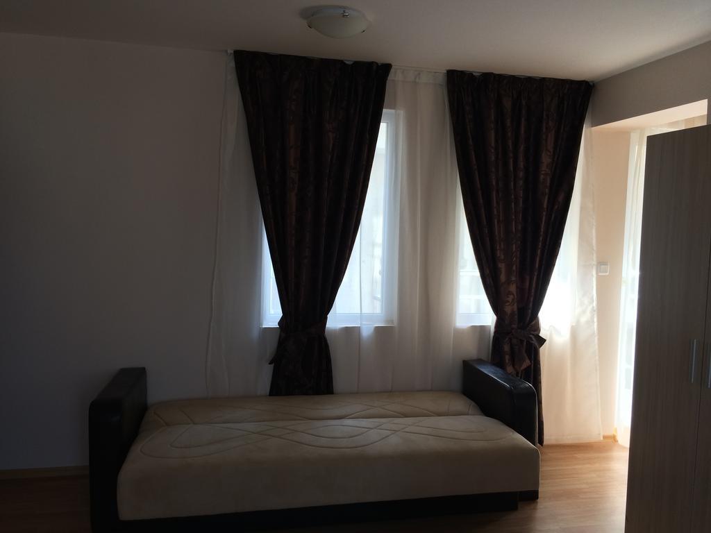 Beach Aparthotel Salt Lake 帕莫瑞 外观 照片