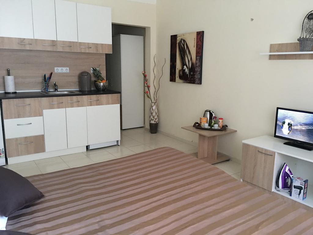 Beach Aparthotel Salt Lake 帕莫瑞 外观 照片
